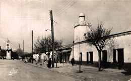 ALGERIE DJELFA RUE DE LA MOSQUEE ET EGLISE - Djelfa