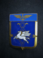 ANCIEN INSIGNE EMAILLE AERONAVALE FLOTILLE 31F ARTHUS BERTRAND PARIS ETAT EXCELLENT - Armée De L'air