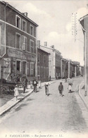 FRANCE - 55 - VAUCOULEURS - Rue Jeanne D'Arc - LL - Carte Postale Ancienne - Sonstige & Ohne Zuordnung