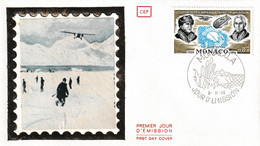 " 1 Ers VOLS AU DESSUS DU POLE NORD " Sur Enveloppe 1er Jour Soie De 1976. N° YT 1070. Parfait état. FDC - Otros & Sin Clasificación