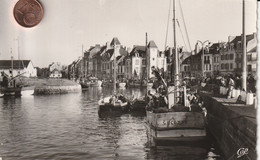 44 - Très Belle Carte Postale De  LE CROISIC   Le Port Et Les Quais - Le Croisic