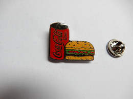 Beau Pin's , Coca Cola , Hamburger - Coca-Cola