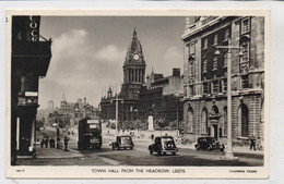 UK - WEST YORKSHIRE - LEEDS, Town Hall From The Headow, Oldtimer - Leeds