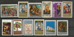 NEW-ZEALAND. Beau Lot De 12 Timbres Neufs ** Tous Différents NOËL / CHRISTMAS. Lot # 2 - Vrac (max 999 Timbres)