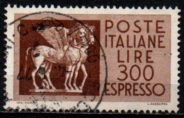 # 1976 Italia Repubblica Espresso 300 Lire Usato Filigrana Stelle - Correo Urgente/neumático