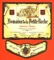 Etiquette + Collerette Ancienne Neuve De Vin Cabernet D'anjou Domaine De La Petite Roche Regnard à Tremont - 75 Cl - Pink Wines