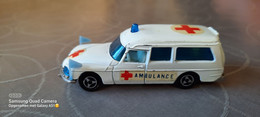 Marjorette 206 Citroën DS 21 Ambulance - Majorette