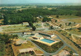 Guémené Penfao * Vue Panoramique Aérienne Sur La Piscine , Le Camping De L'hermitage - Guémené-Penfao