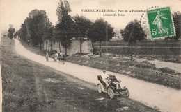 Villeneuve Le Roi * Le Parc De La Faisanderie * Avenue De Seine * Automobile Voiture Ancienne - Villeneuve Le Roi