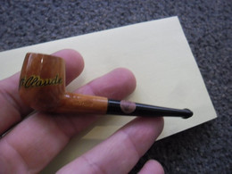 Véritable PIPE De Bruyère De  SAINT CLAUDE JURA (Neuve) Valeur 42 € Pipe Courte Nature Droite Ref 4050 - Pipes En Bruyère