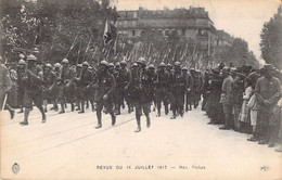 PARIS - Revue Du 14 Juillet 1917 - Nos Poilus - Carte Postale Ancienne - Other & Unclassified