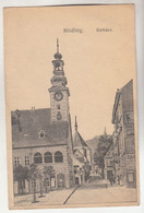 C5545) MÖDLING - Rathaus - Straße Mit Werbetafel Auf Hausfassade Rechts SEHR ALT - Mödling