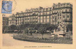 Levallois Perret * Le Jardin De La Mairie - Levallois Perret