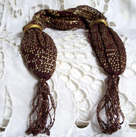 XIX ° BOURSE PORTE LOUIS D OR . TISSU  BRODERIE PERLES D ACIER . ANTIQUE PURSE EMBROIDERY METAL PEARL - Encajes Y Tejidos