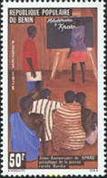 162625 MNH BENIN 1976 3 ANIVERSARIO DE LA PRENSA LOCAL ( KPARO ) - Autres & Non Classés