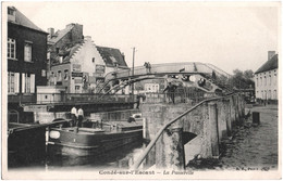 CPA DE CONDÉ-SUR-L'ESCAUT  (NORD)   LA PASSERELLE - Conde Sur Escaut