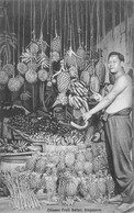 SINGAPOUR - Singapore - Chinese Fruit Seller - Ananas, Pineapple, Bananes, Bananas - Singapour