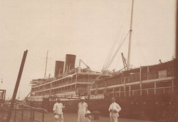 Le Paquebot Paul Lecat, Messageries Maritimes, à Quai à SINGAPOUR, 13 Septembre 1927 - Singapore, Boat - Photo (2 Scans) - Singapour