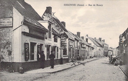 FRANCE - 02 - SISSONNE - Rue De Roucy - Commerce - Carte Postale Ancienne - Sissonne