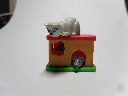 Figurine Petit Jouet CHAT Mobile Sur La Maison Des Souris - Andere & Zonder Classificatie