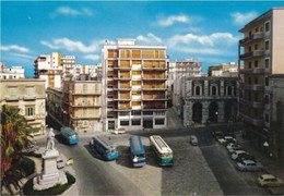 MOLFETTA - BARI - PIAZZA VITTORIO EMANUELE - BUS / AUTOBUS / CORRIERA / TRAM - AUTO - MONUMENTO - 1972 - Molfetta