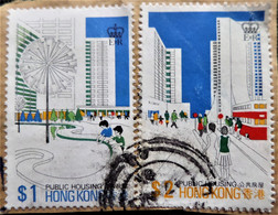 Hong Kong 1981 Public Housing  Stampworld N°  381 Et 383 - Oblitérés