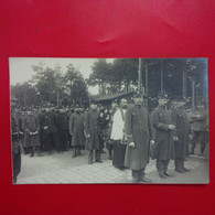 CARTE PHOTO CAMP KONIGSBRUCK SOLDAT PRISONNIER ENTERREMENT - Weltkrieg 1914-18