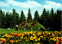 Canada International Peace Garden Electric Clock In Turtle Mountains Between Manitoba And North Dakota - Sonstige & Ohne Zuordnung