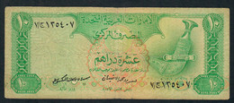 U.A.E. P8 10 DIRHAMS 1982 FINE - Emiratos Arabes Unidos