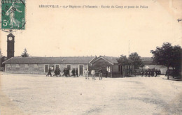 Militaria - LEROUVILLE - 154è Régiment D'Infanterie - Entrée Du Camp Et Poste De Police - Carte Postale Ancienne - Regiments