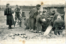 Cpa Belgique - Guerre De 1914 - Batterie D'Artillerie Belge En Action Aux Environs De Termonde - Animée - Verzamelingen & Kavels