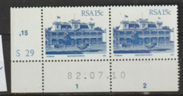 South Africa   1982   SG 520c  City Hall  Corner  Unmounted  Mint  Pair - Neufs