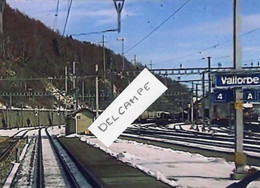 Ligne Paris-Lausanne - La Gare De Vallorbe En Hiver - Années 60 - Reproduction - Vallorbe