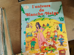 385 //  L'UNIVERS DE BLANCHE-NEIGE / LES CONTES DE PINOCCHIO - Contes