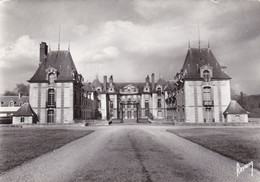 LE CHATEAU DE GROSBOIS - Marolles En Brie