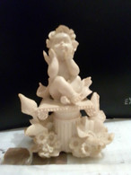 Figurine Ange Blanc Ailé Sculpté Céramique Stuc Ou Résine Façon Plâtre - Arte Religioso
