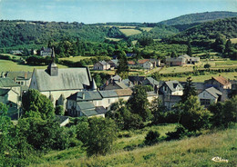 Moux * Vue Générale Sur Le Village - Autres & Non Classés