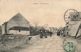 Narcy * La Grande Rue Du Village * Villageois - Andere & Zonder Classificatie