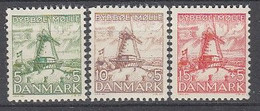 B2057. Denmark 1937. Michel 234-36. MNH(**) - Luftpost