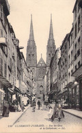 FRANCE - 63 - Clermont-Ferrand - Rue Des Gras Et La Cathédrale - Animée - Carte Postale Ancienne - Clermont Ferrand