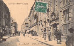 FRANCE - 63 - Riom - L'Hôtel De Ville - L'auvergne Pittoresque - Animée - Carte Postale Ancienne - Riom