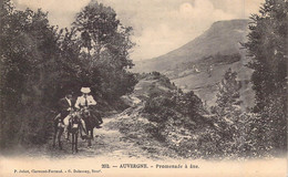 FRANCE - 63 - Clermont-Ferrand - Auvergne - Promenade à âne  Editeur : P. Juliot - Carte Postale Ancienne - Clermont Ferrand