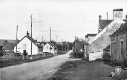 Beaumont La Ferrière * Rue , Les Pont De Beaumont - Autres & Non Classés