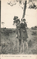 Landes * Scènes Et Types Landais * échassières * Femmes Du Pays , Folklore - Other & Unclassified