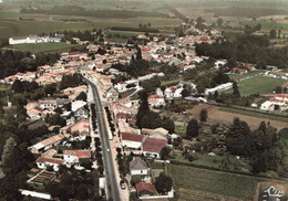 St Genis De Saintonge * Vue Aérienne Sur Le Village - Autres & Non Classés