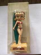 FIGURINE BETTY BOOP, SURFEUSE N°19  AVEC SON LIVRET DE 18 PAGES REF 6072 - Sonstige & Ohne Zuordnung