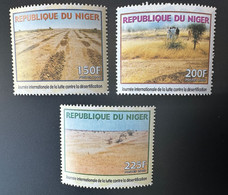 Niger 2000 Mi. 1761 - 1763 Journée Internationale De La Lutte Contre La Désertification ** 4 Val. - Níger (1960-...)