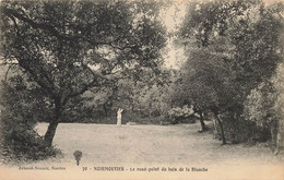 Ile De Noirmoutier * Le Rond Point Du Bois De La Blanche * Villageois - Noirmoutier