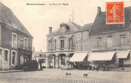 41-MONDOUBLEAU- LA PLACE DE L'EGLISE - Autres & Non Classés