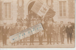 BOIGNEVILLE  - Les Conscrits De La Classe 1929-30 ? ( Carte Photo ) - Sonstige & Ohne Zuordnung